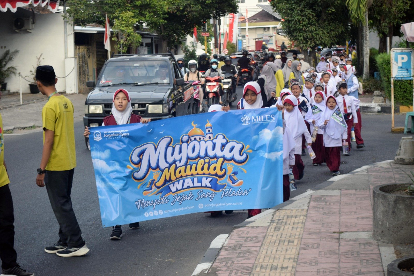 Dari Jejak Perjuangan hingga 751 Paket Kebaikan, Mujonta Semarakkan Maulid Nabi